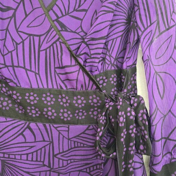 Silkland Women's 100% Silk Mini Wrap Dress  Purple Black Size M Lightweight - Picture 5 of 9